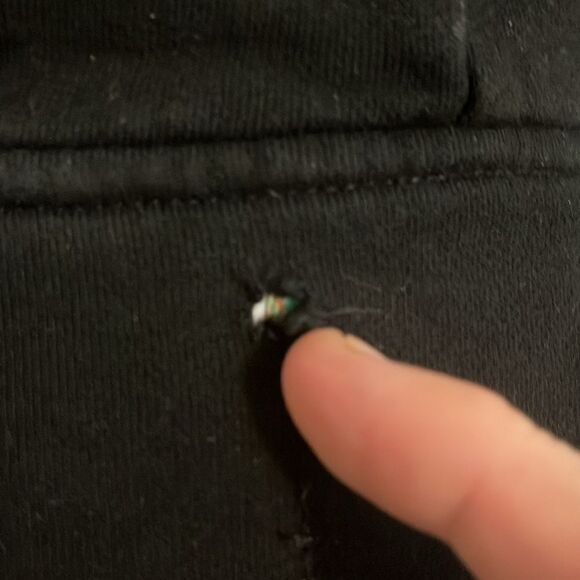 Rolling Loud UO Rainbow Road Black Graphic Pullover Hoodie Sweatshirt Music - Picture 14 of 16